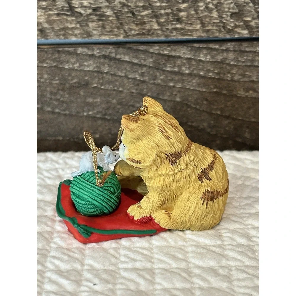 Kitten and‎ Yarn with mouse Current Inc Christmas Ornament Vintage